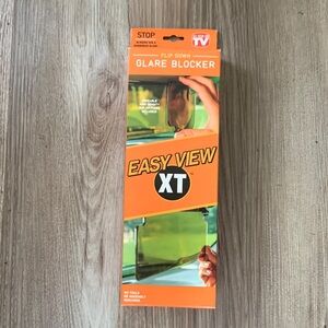 New Easy View XT Glare Blocker Universal Fit Car Sun Visor As Seen on TV